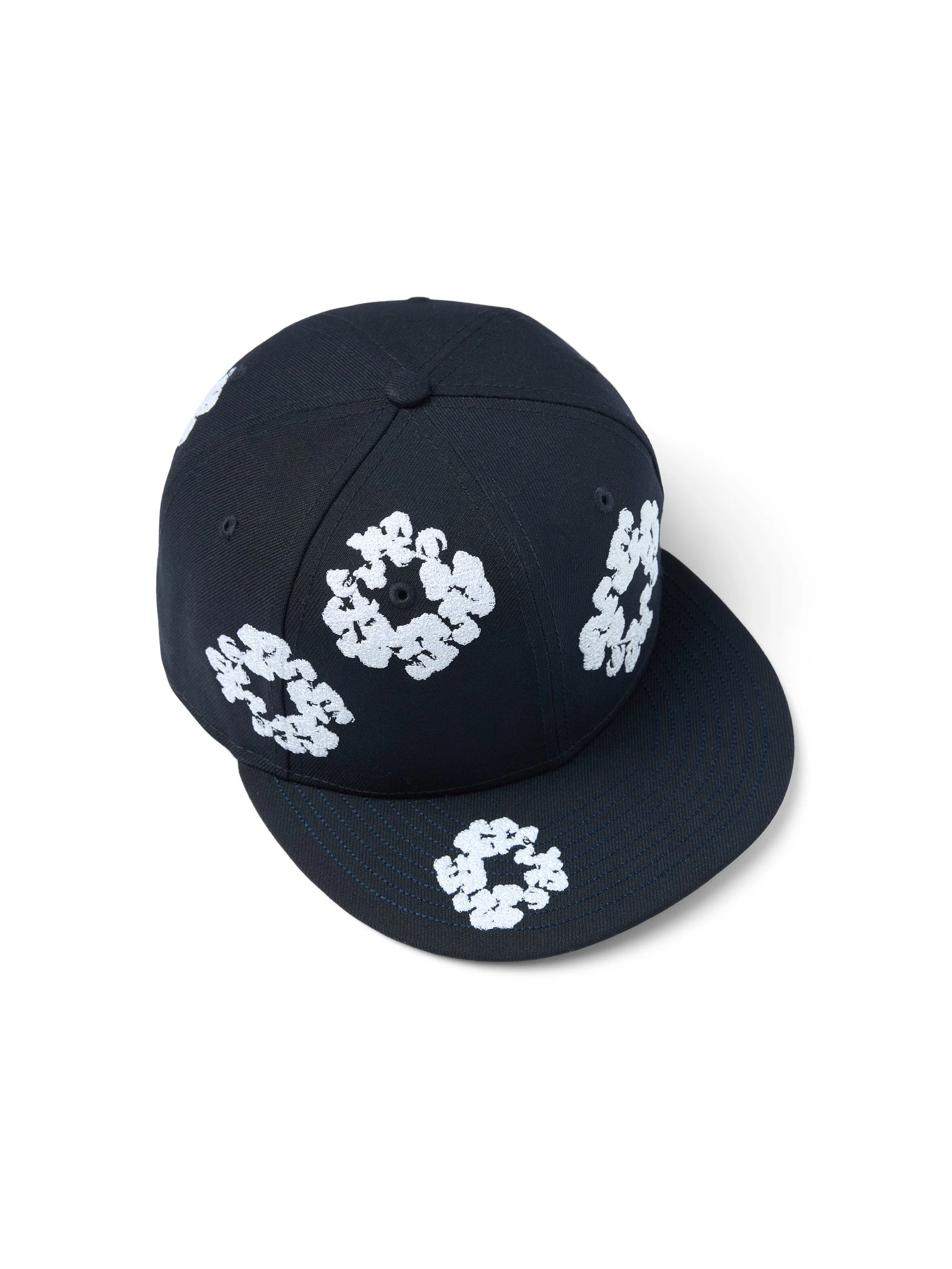 Cotton Wreath New Era 59FIFTY Fitted Cap Navy Cotton Wreath New Era 59FIFTY Fitted Cap Navy